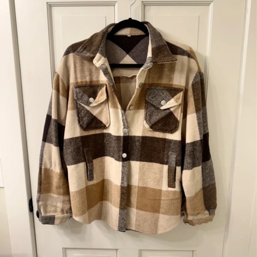 Cozy Plaid Utility Jacket in Brown and Cream
